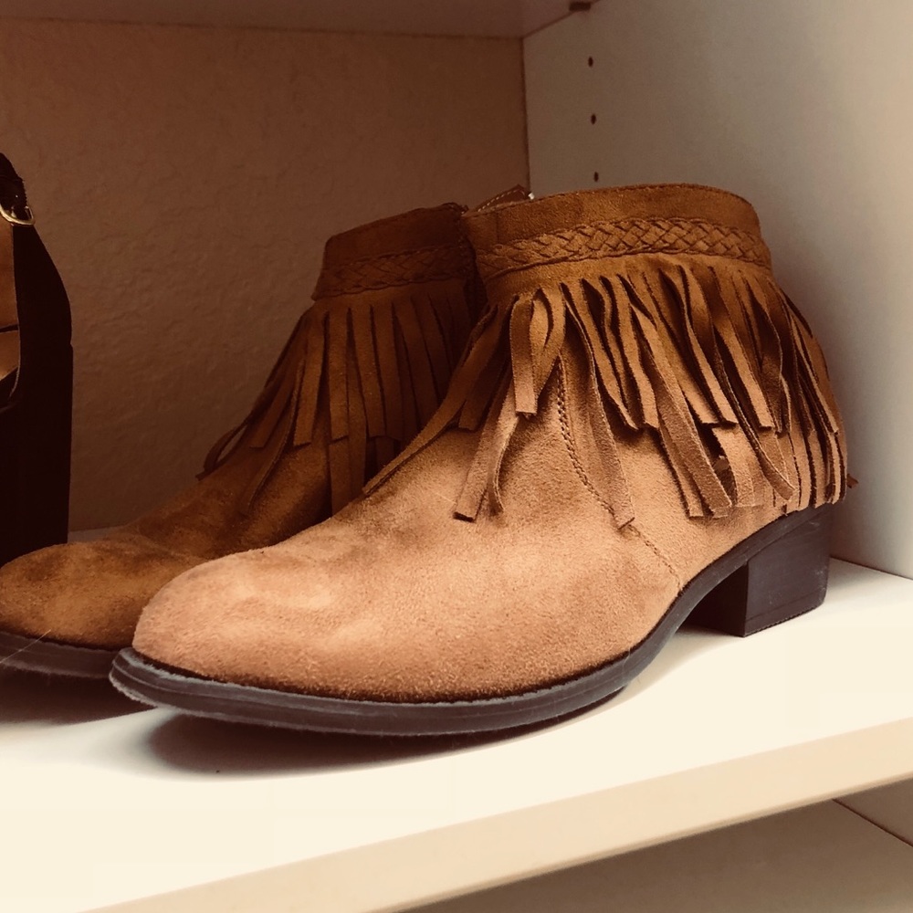 Cute trendy ankle boots